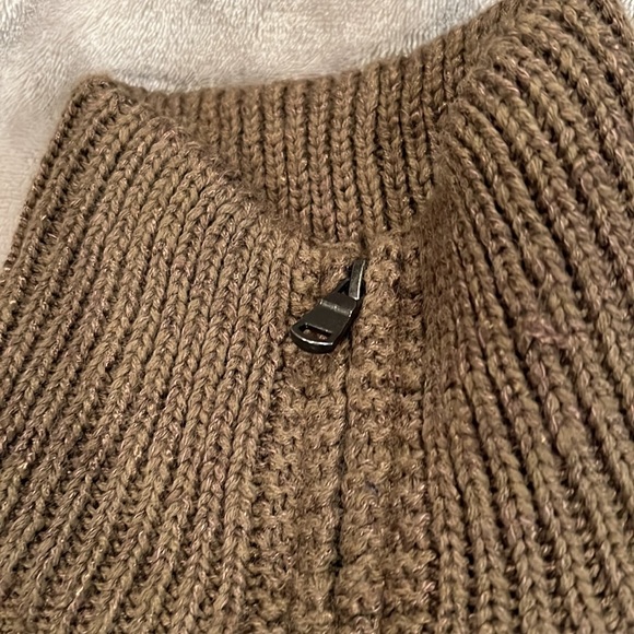 Zipper sweater-NWOT - Picture 5 of 10